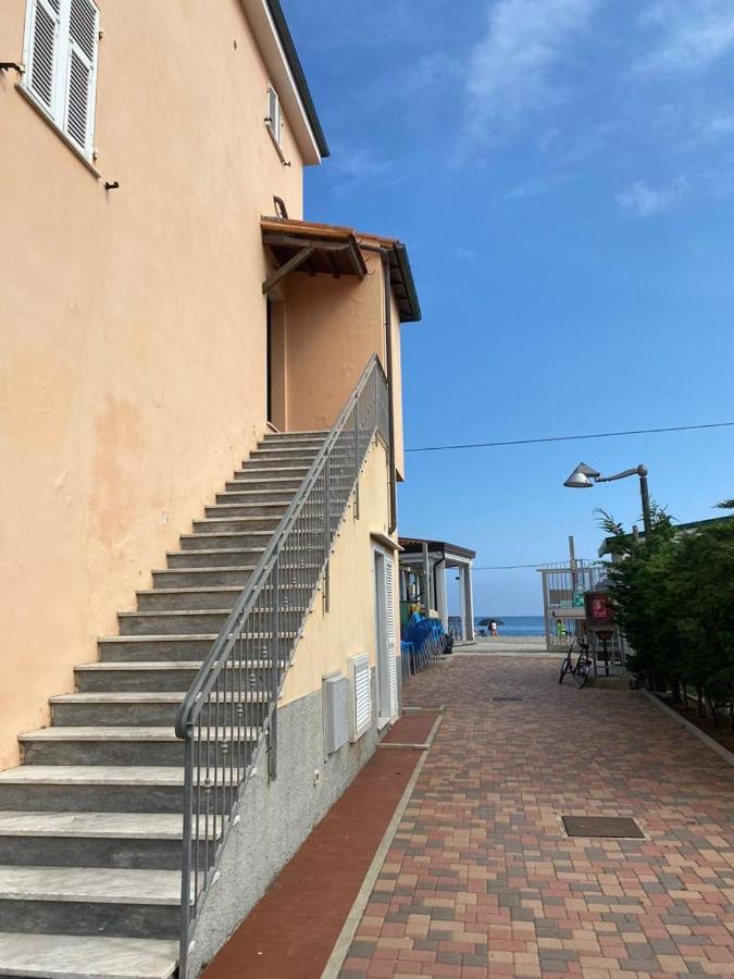 Residence Riviera Albenga Dış mekan fotoğraf