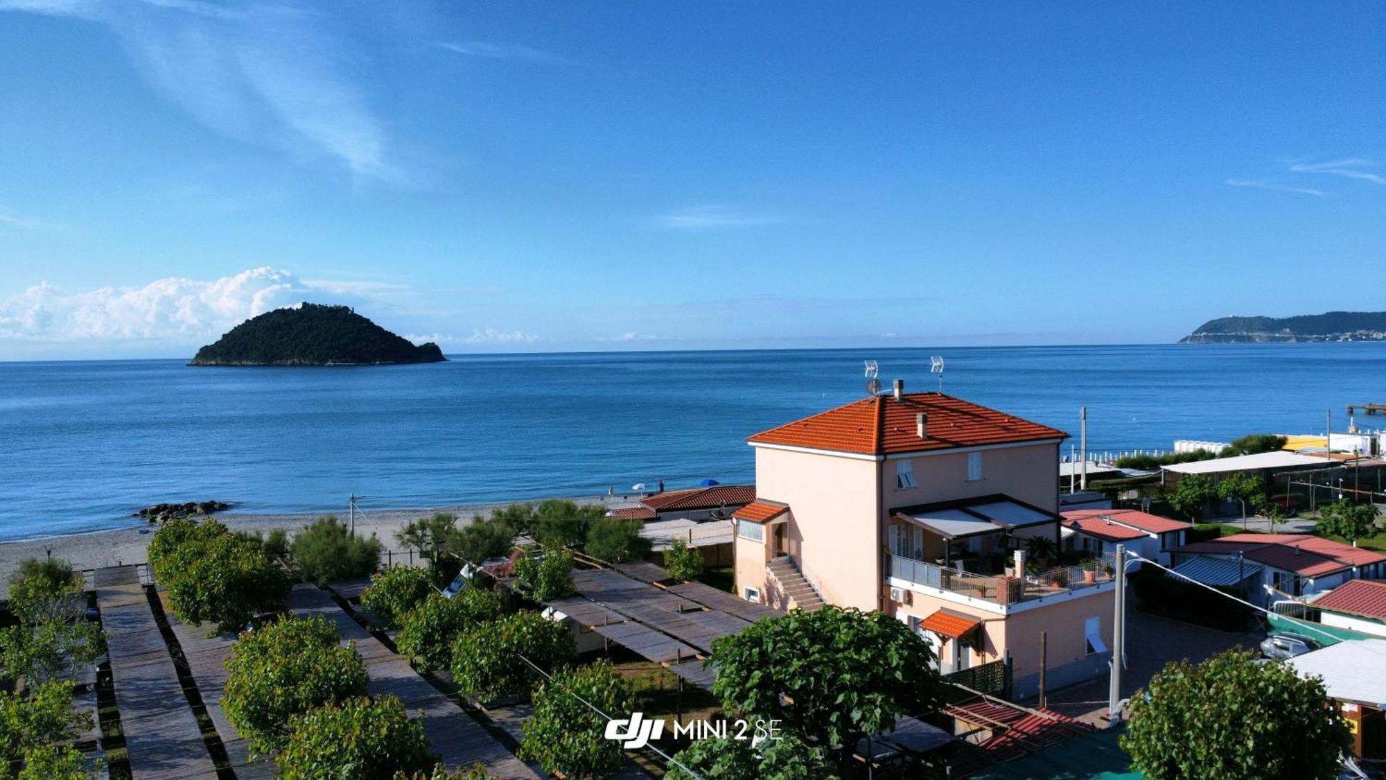 Residence Riviera Albenga Dış mekan fotoğraf