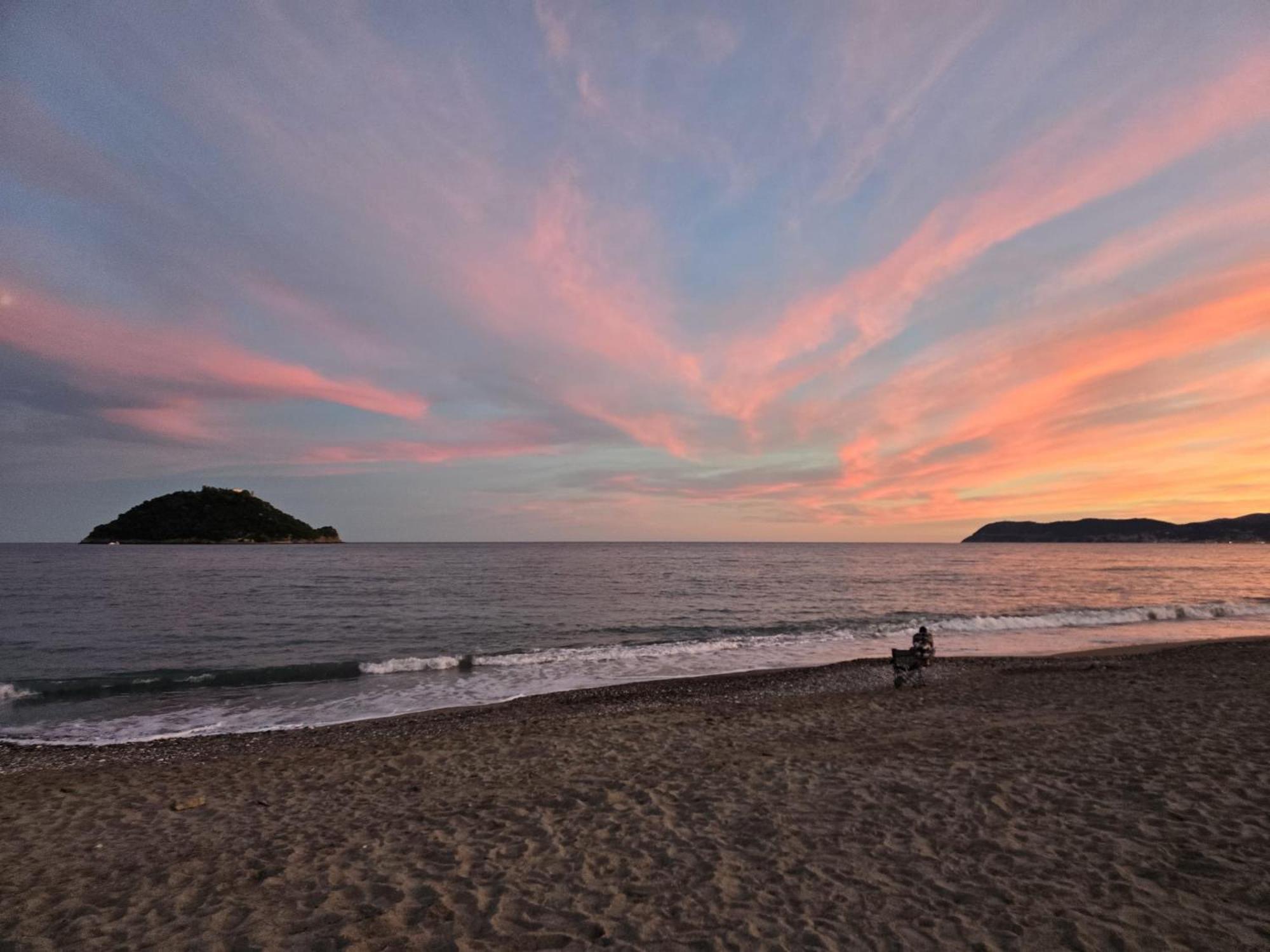 Residence Riviera Albenga Dış mekan fotoğraf